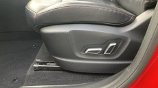 MG Hs 1.5 T-GDI Exclusive 5dr DCT Petrol Hatchback